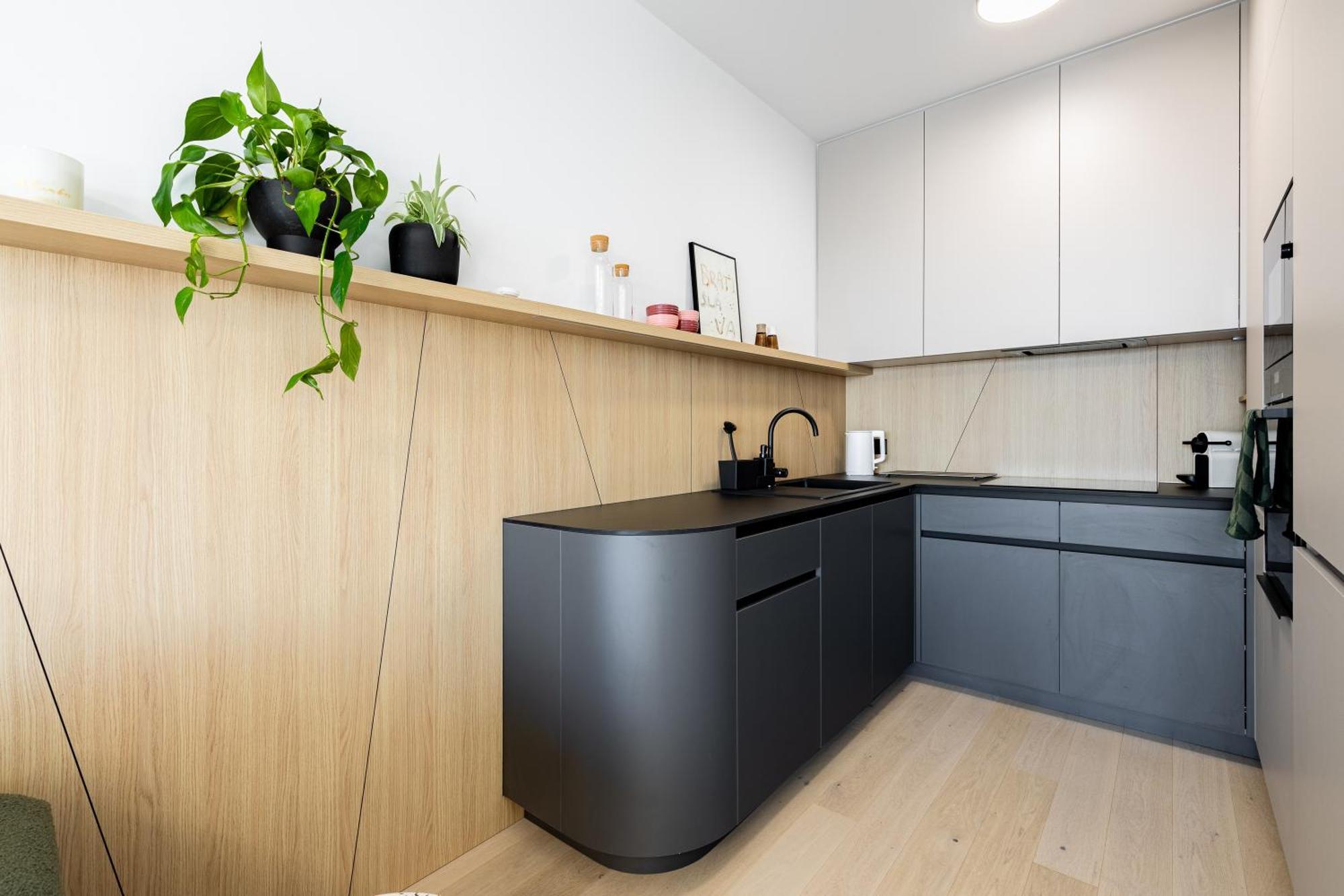 Eurovea Tower Retreat * Pressburg