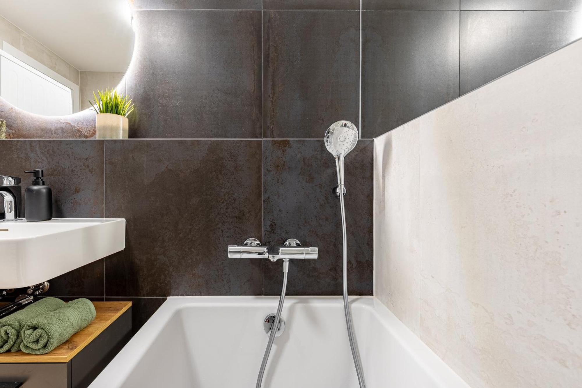 Eurovea Tower Retreat Apartment *