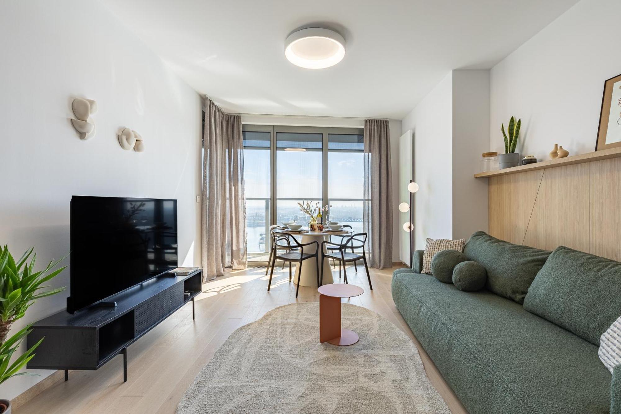 Eurovea Tower Retreat Pressburg